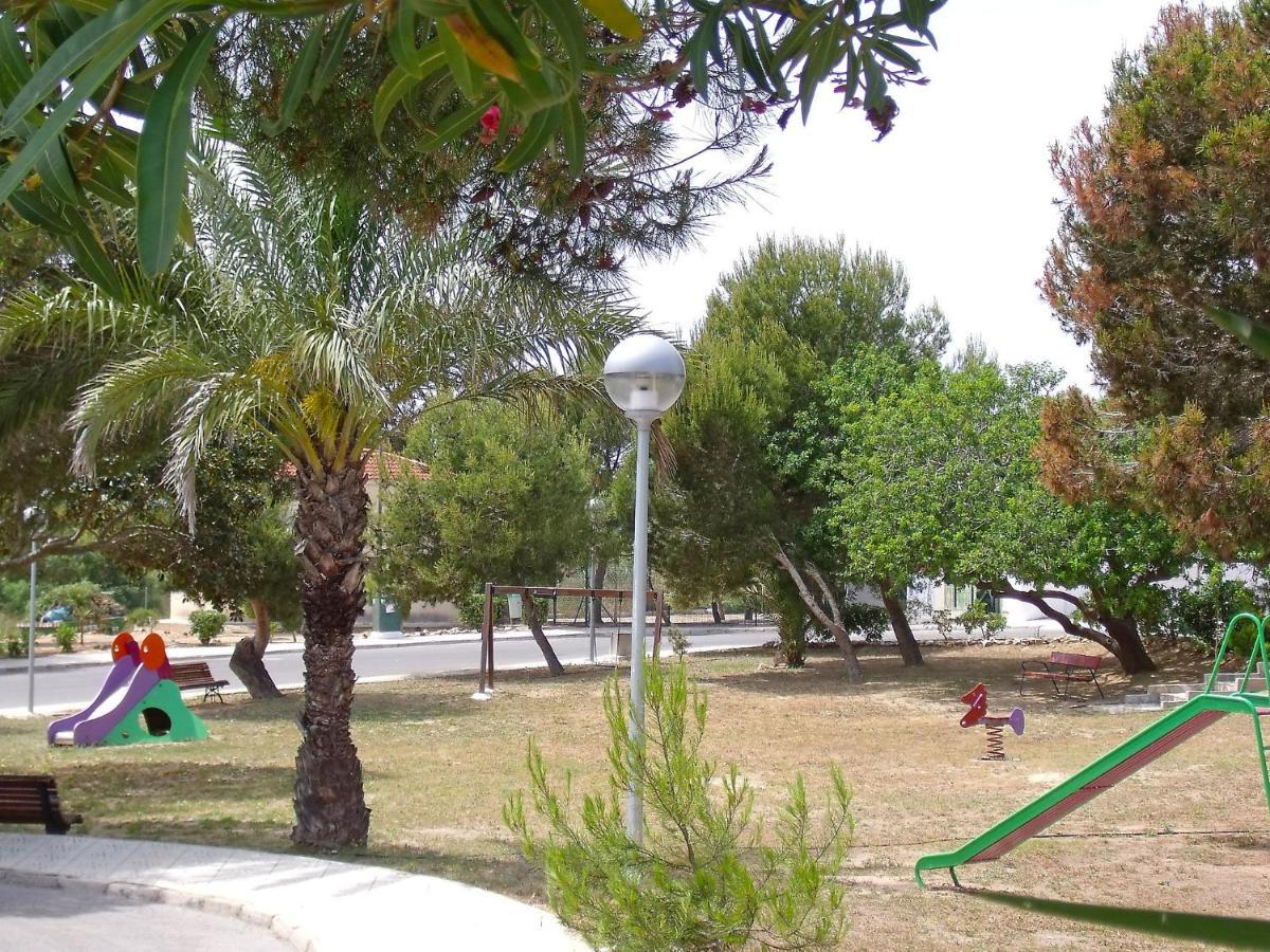 Holiday Home Happy Day By Interhome Guardamar del Segura Eksteriør billede